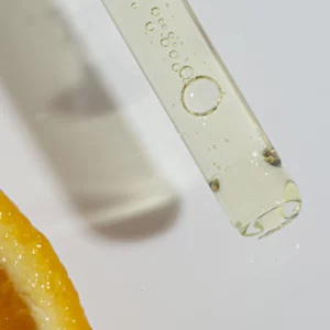 Vital C15 Serum G.M. COLLIN – Product consistency