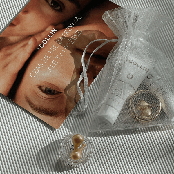Samples of G.M. COLLIN cosmetics in an organ bag