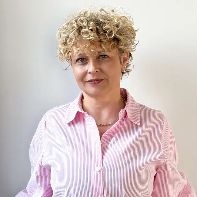 Magdalena Rewinkowska G.M. Collin Regional Sales Manager